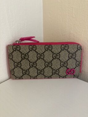 GUCCI GG Zip Card Case